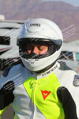 media/Nov-28-2022-Moto Forza (Mon) [[c5a51e62ca]]/Around the Pits/